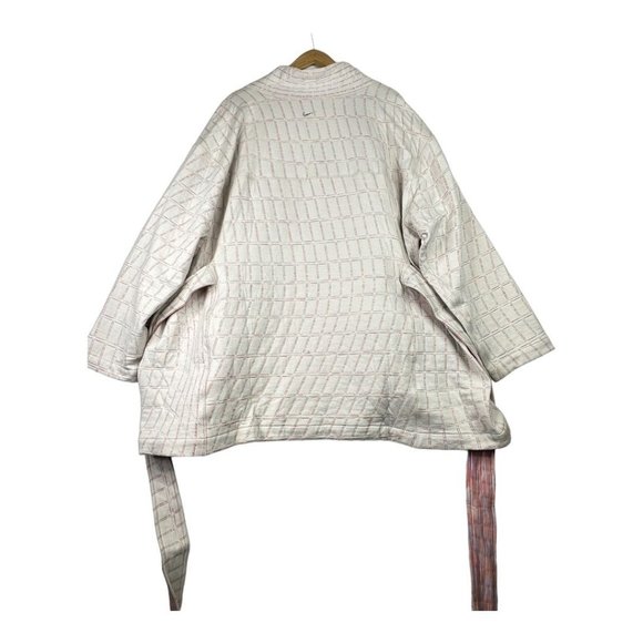 NEW Nike Yoga Therma Fit‎ Reversible Lux Jacquard Top sz 1X Light Brown - Picture 7 of 9